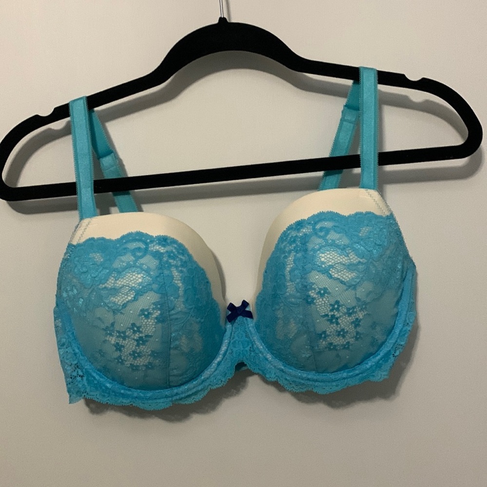Victoria’s Secret dream angels linen Demi/ Demi- buste double 36DD. White- blue